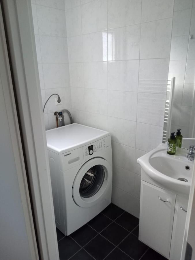 Chalet Bosrand 42 Hoenderloo Bagian luar foto