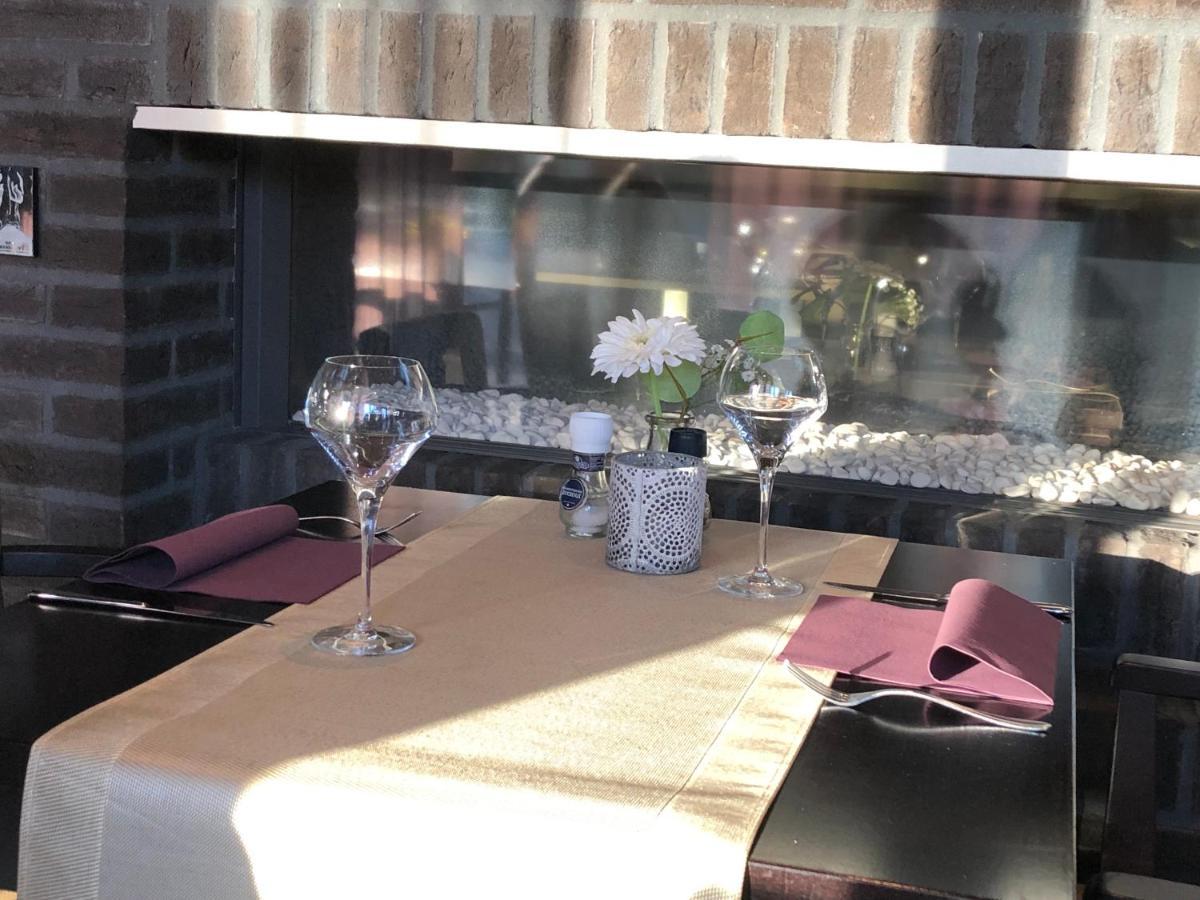 Chalet Bosrand 42 Hoenderloo Bagian luar foto
