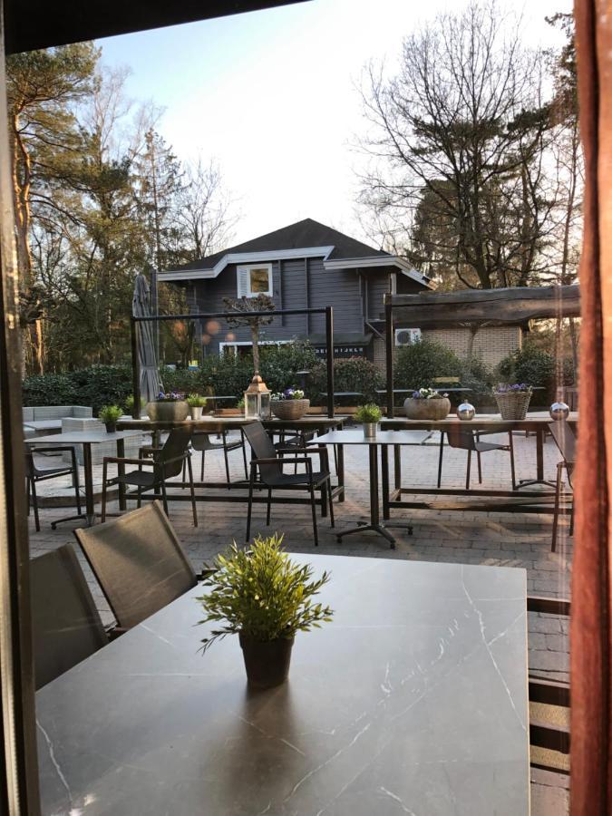 Chalet Bosrand 42 Hoenderloo Bagian luar foto